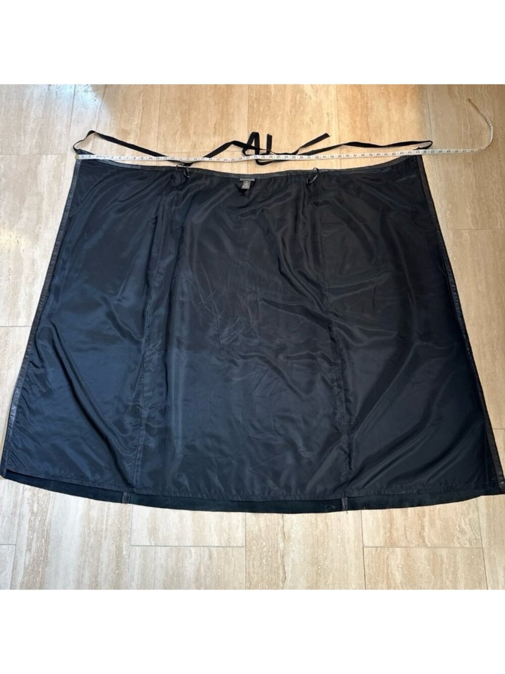 Banana Republic Vintage Black Leather Maxi Wrap Skirt, sz 12 - Picture 6 of 12
